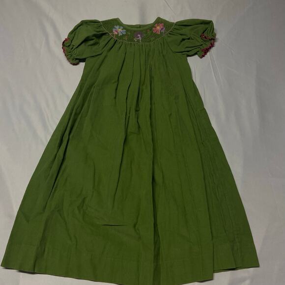 Secret Wishes Smocked Dress Corduroy Green Pixies Elastic Sleeves Size 6 EUC - Picture 2 of 11